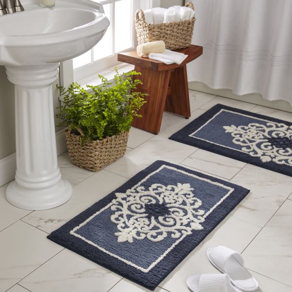 using-rugs-in-the-bathroom